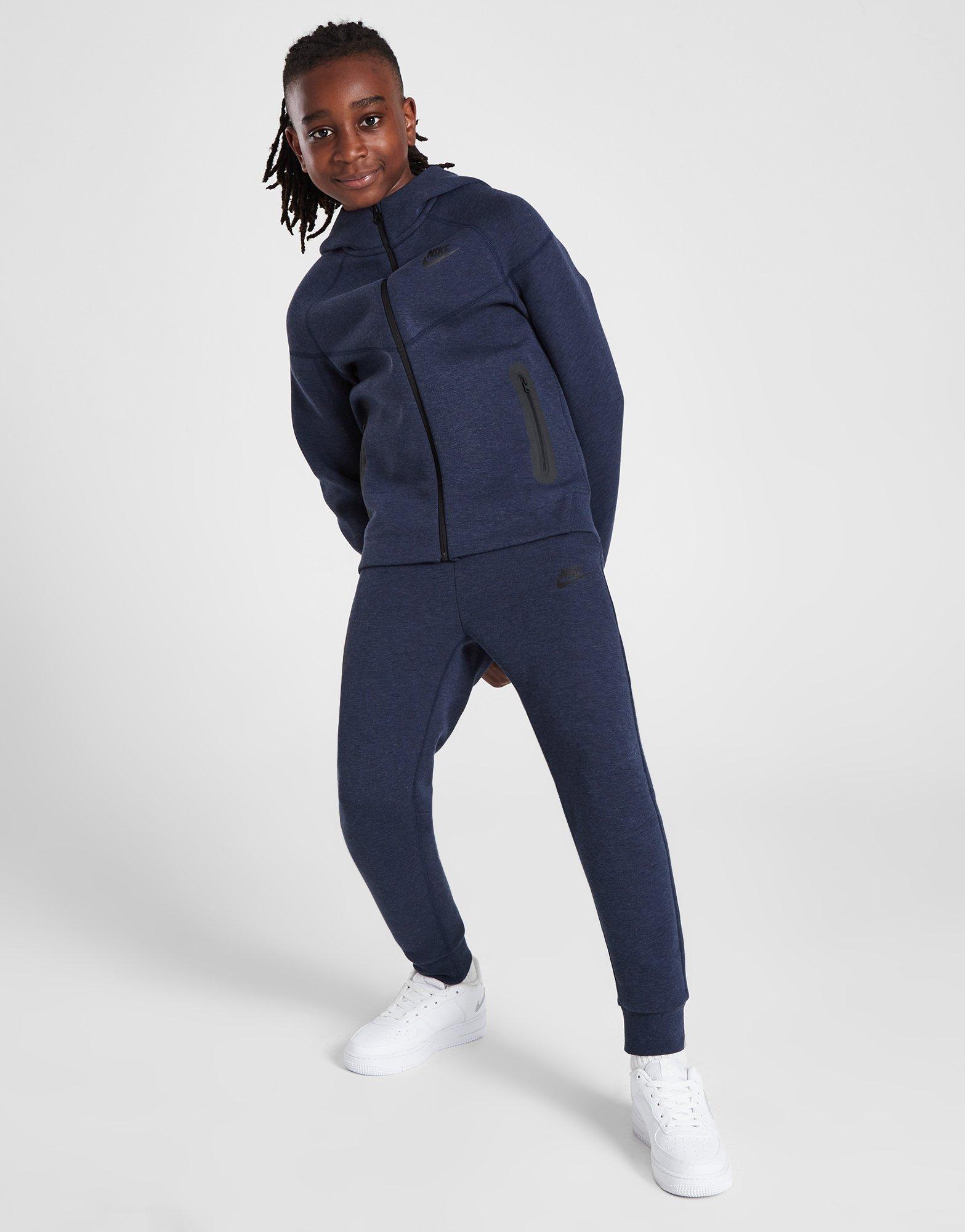 blue nike tech fleece