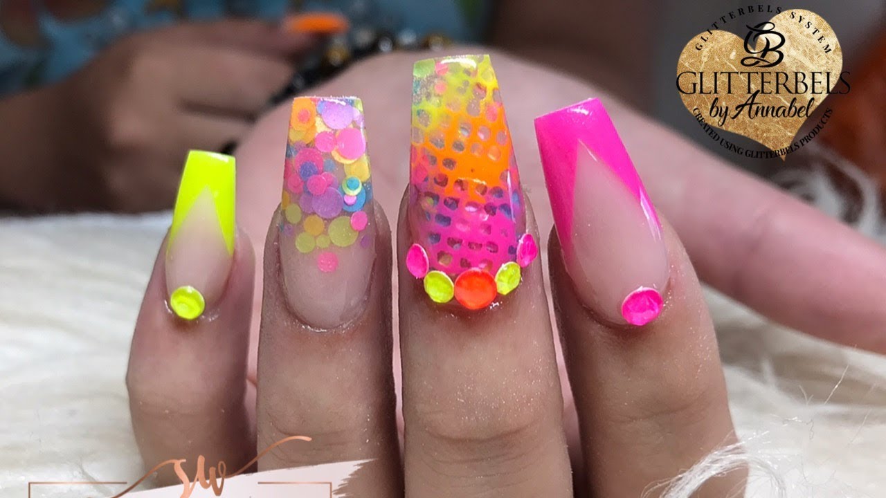 bright fake nails