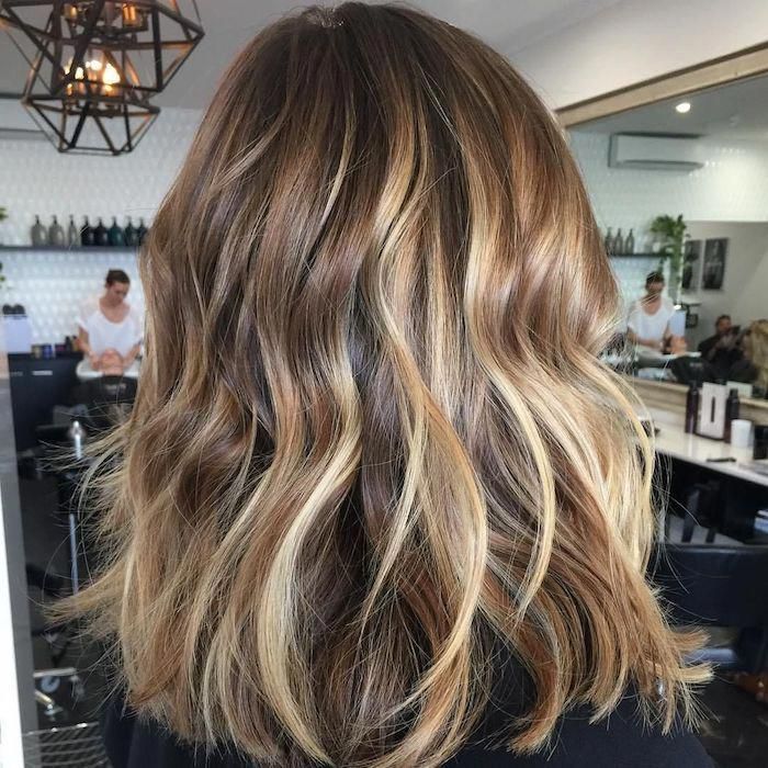 brown hair with blonde highlights medium length