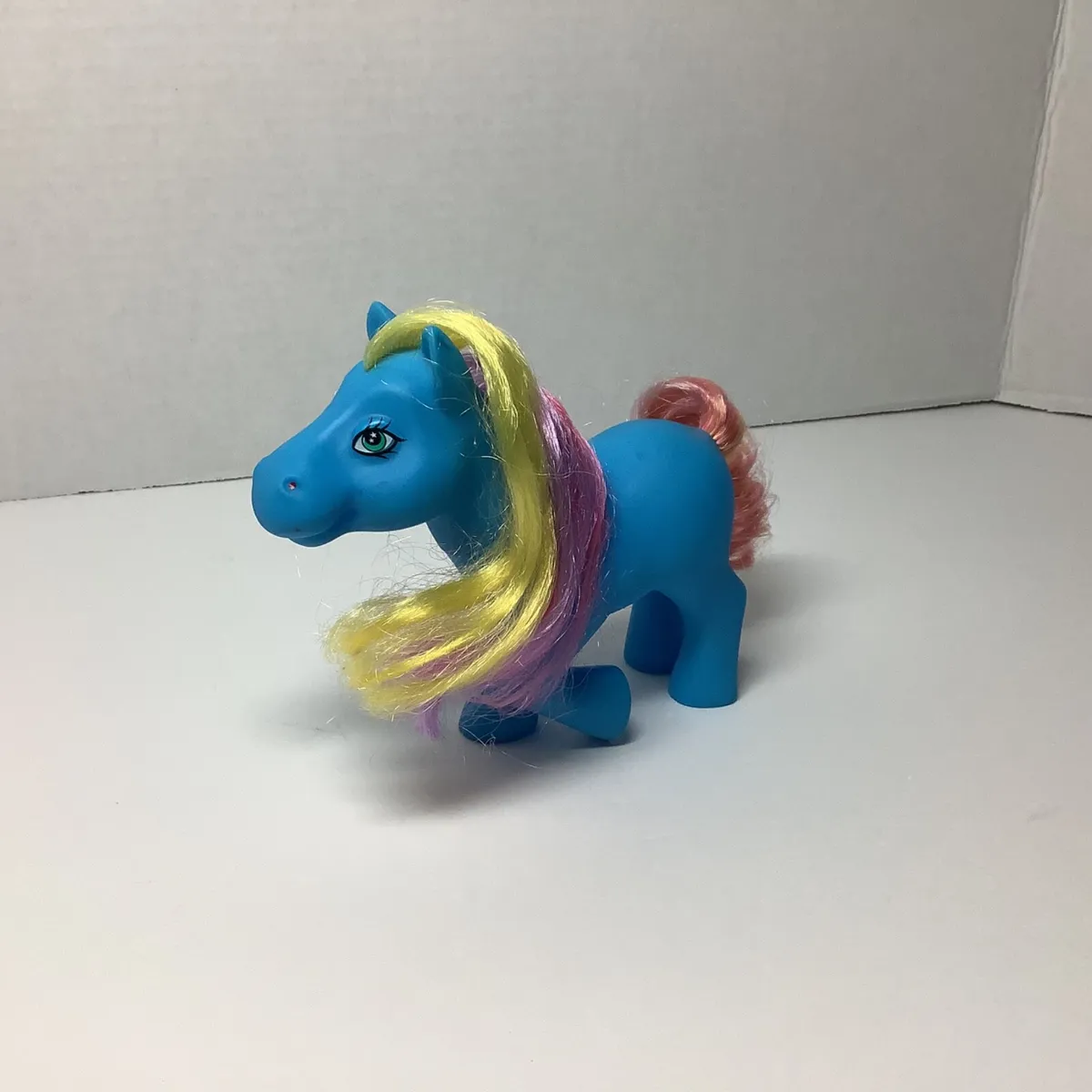 my little pony blue with rainbow hair