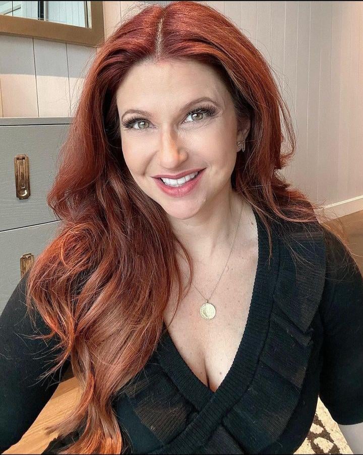 rachel nichols boobs