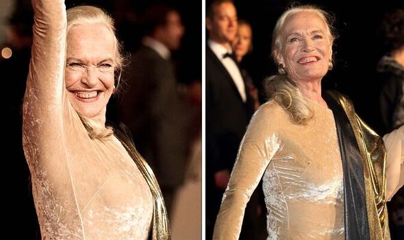 shirley eaton net worth