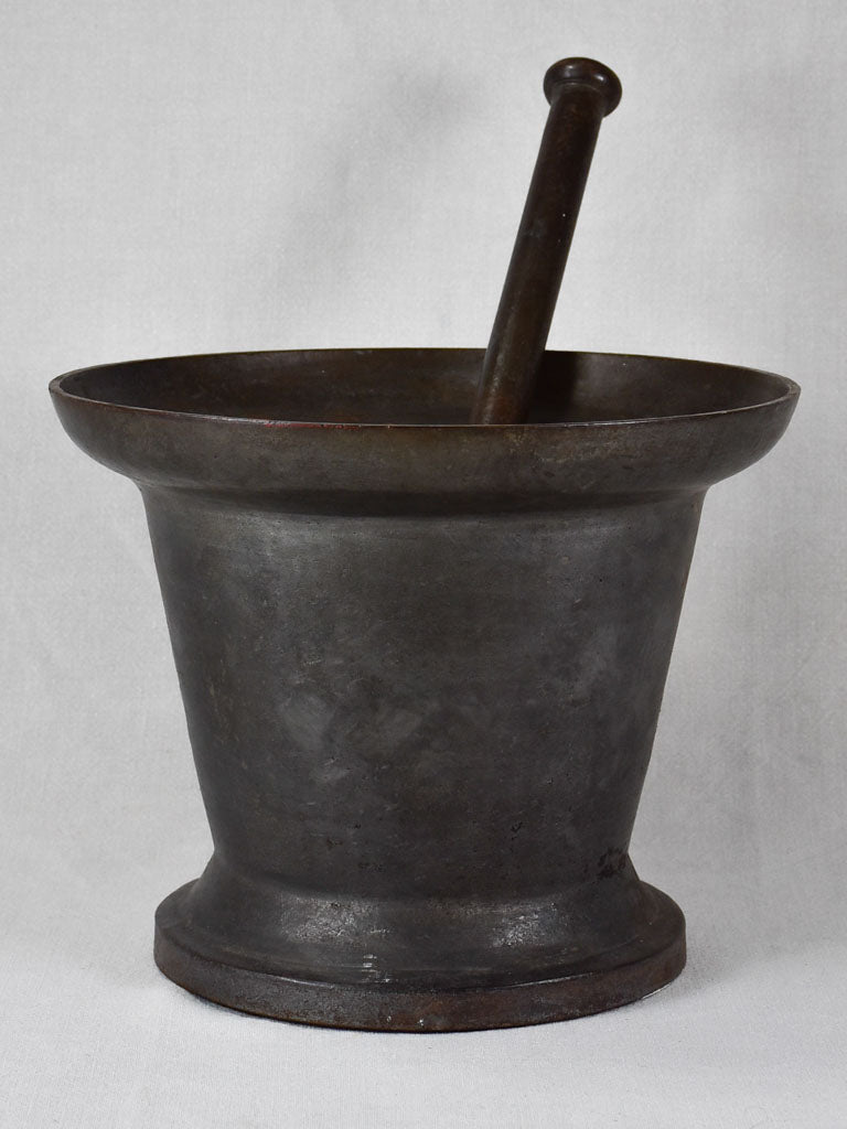 cast iron mortar and pestle vintage