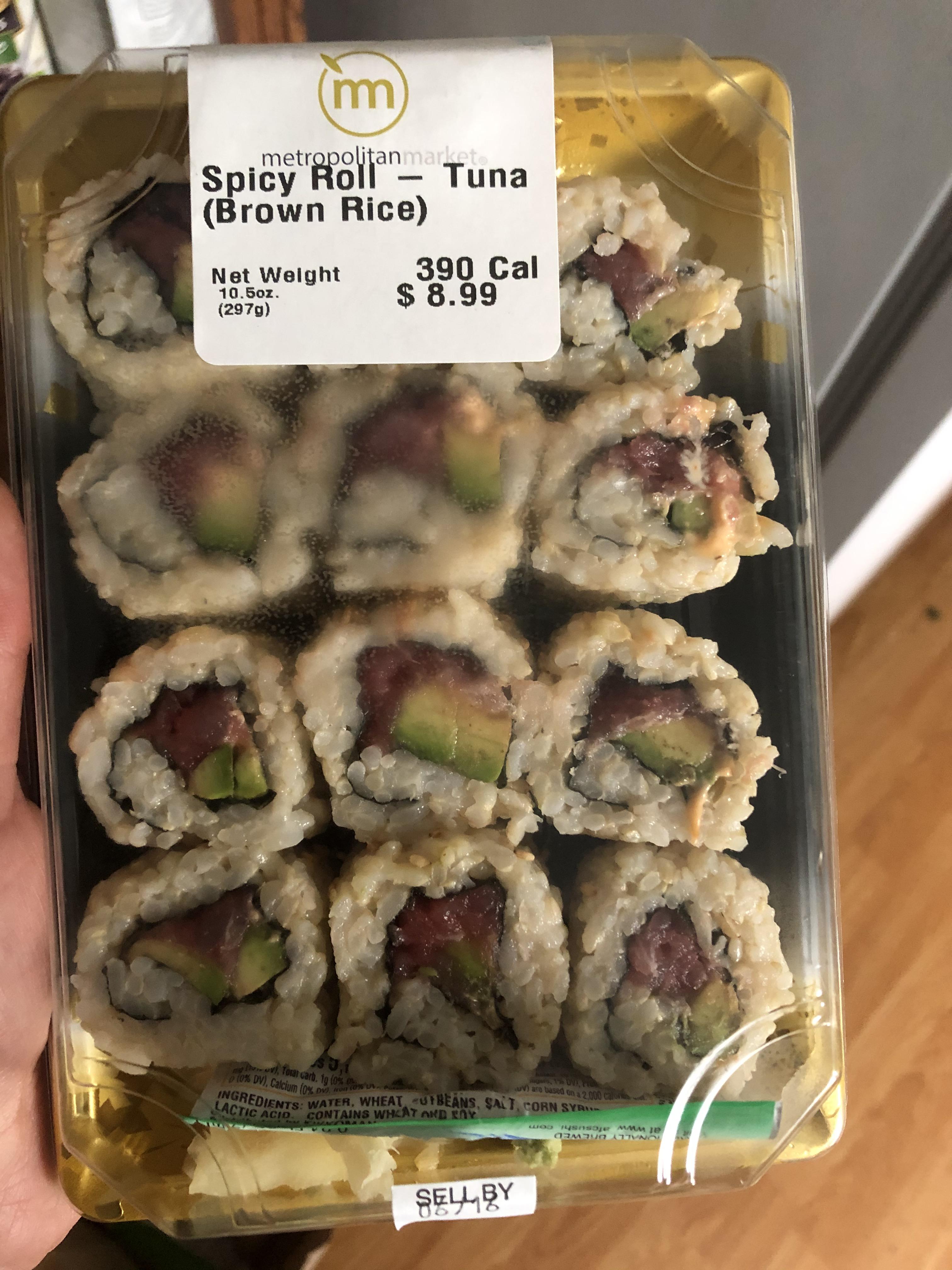 spicy tuna roll calorie