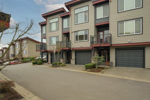 townhouse for sale in langford