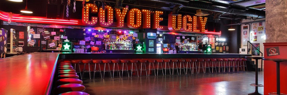 coyote ugly vegas bar