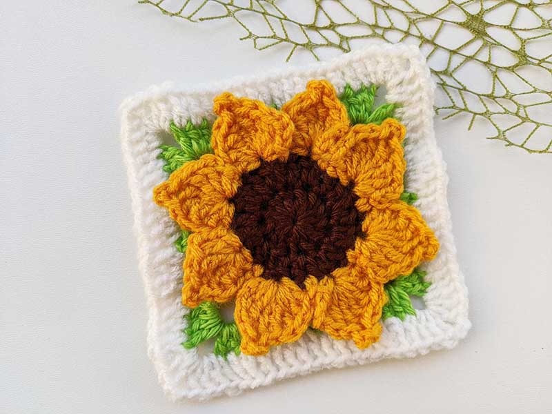 crochet sunflower granny square