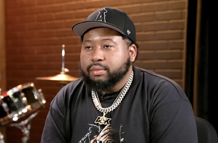 d j akademiks