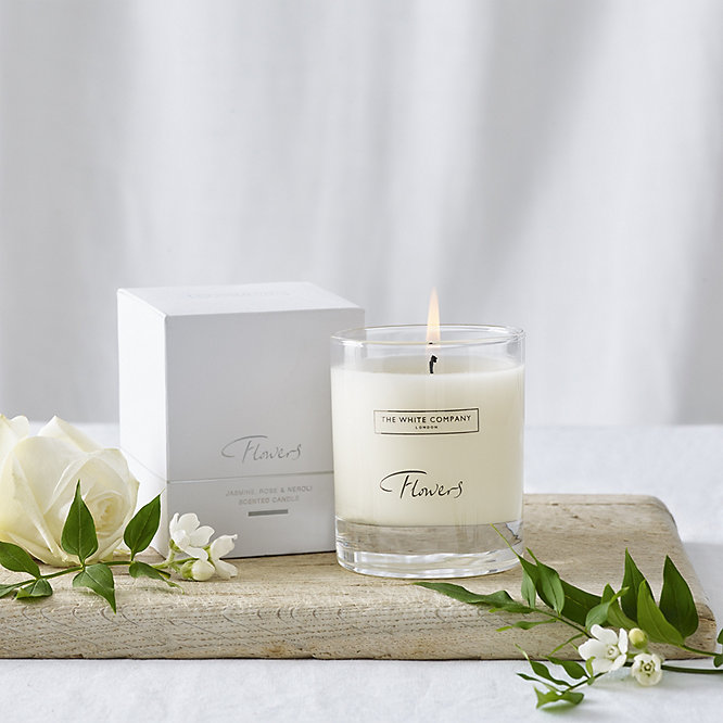 white company flowers signature candle