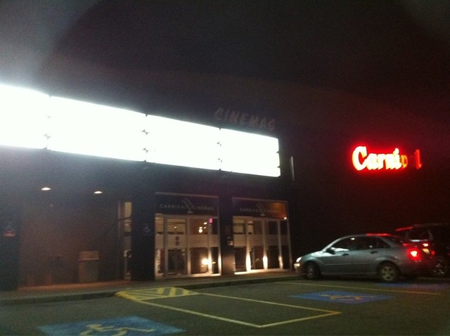 carnival red deer movie theaters