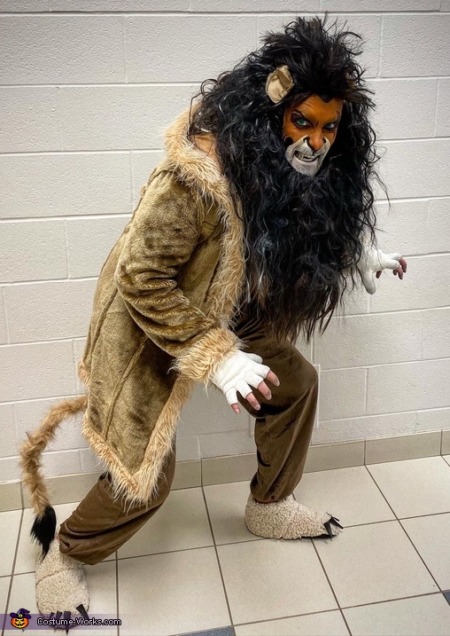 diy lion costume for adults