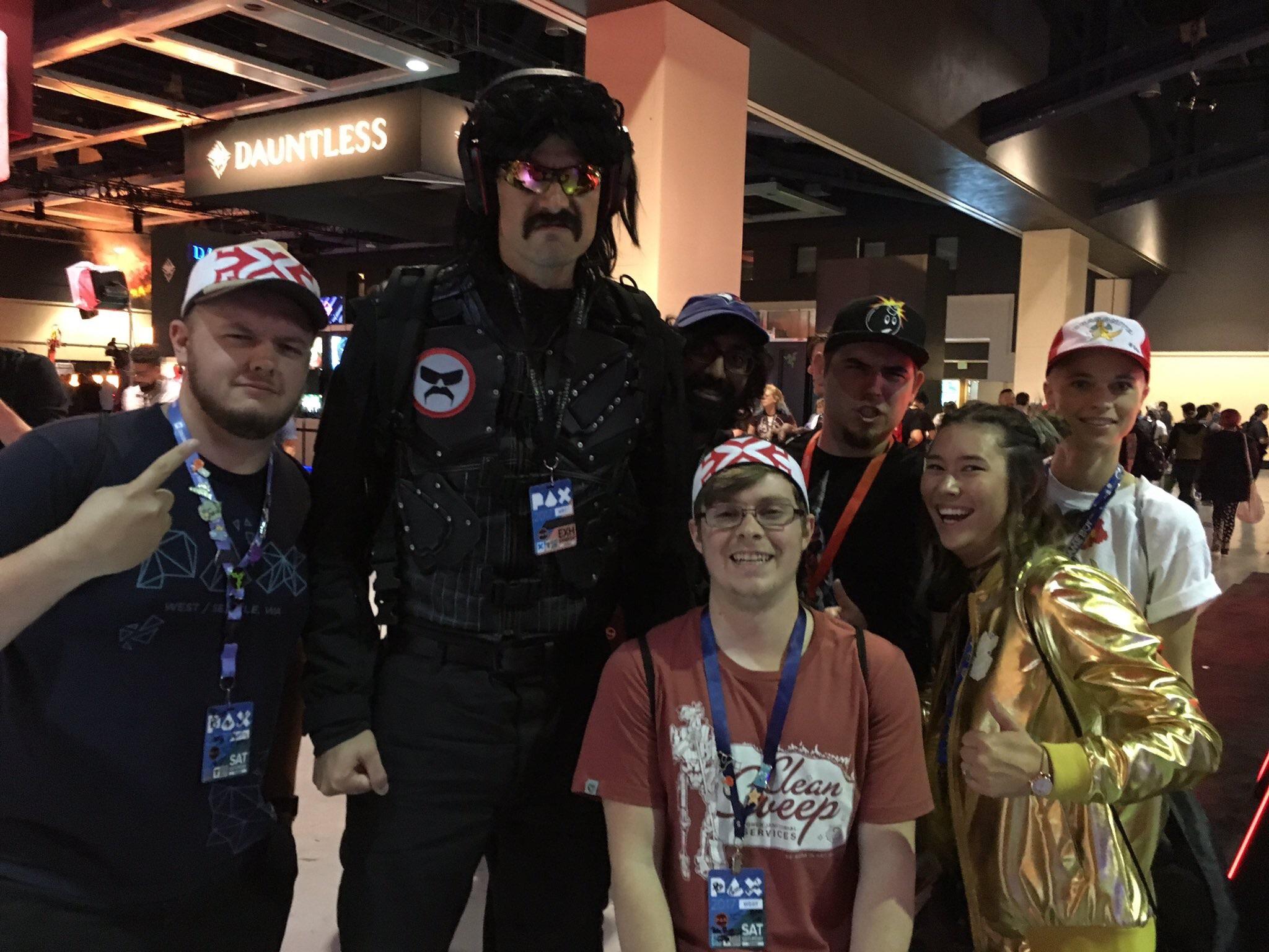 dr disrespect height in feet