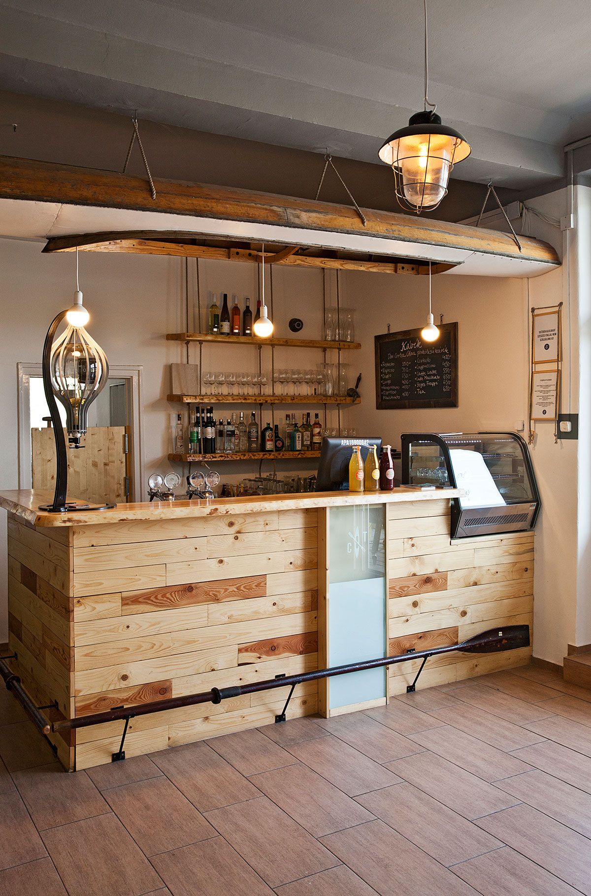 small restaurant counter design