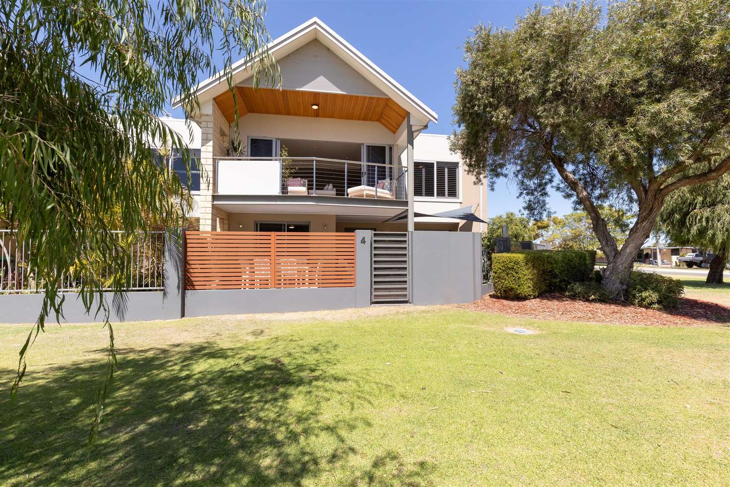 house for sale rockingham