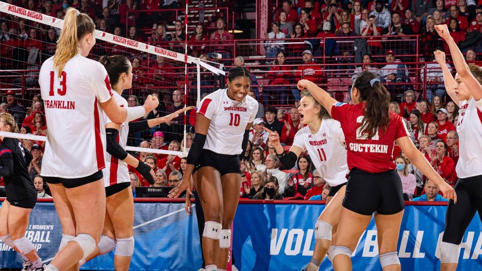 university of wisconsin badgers volleyball