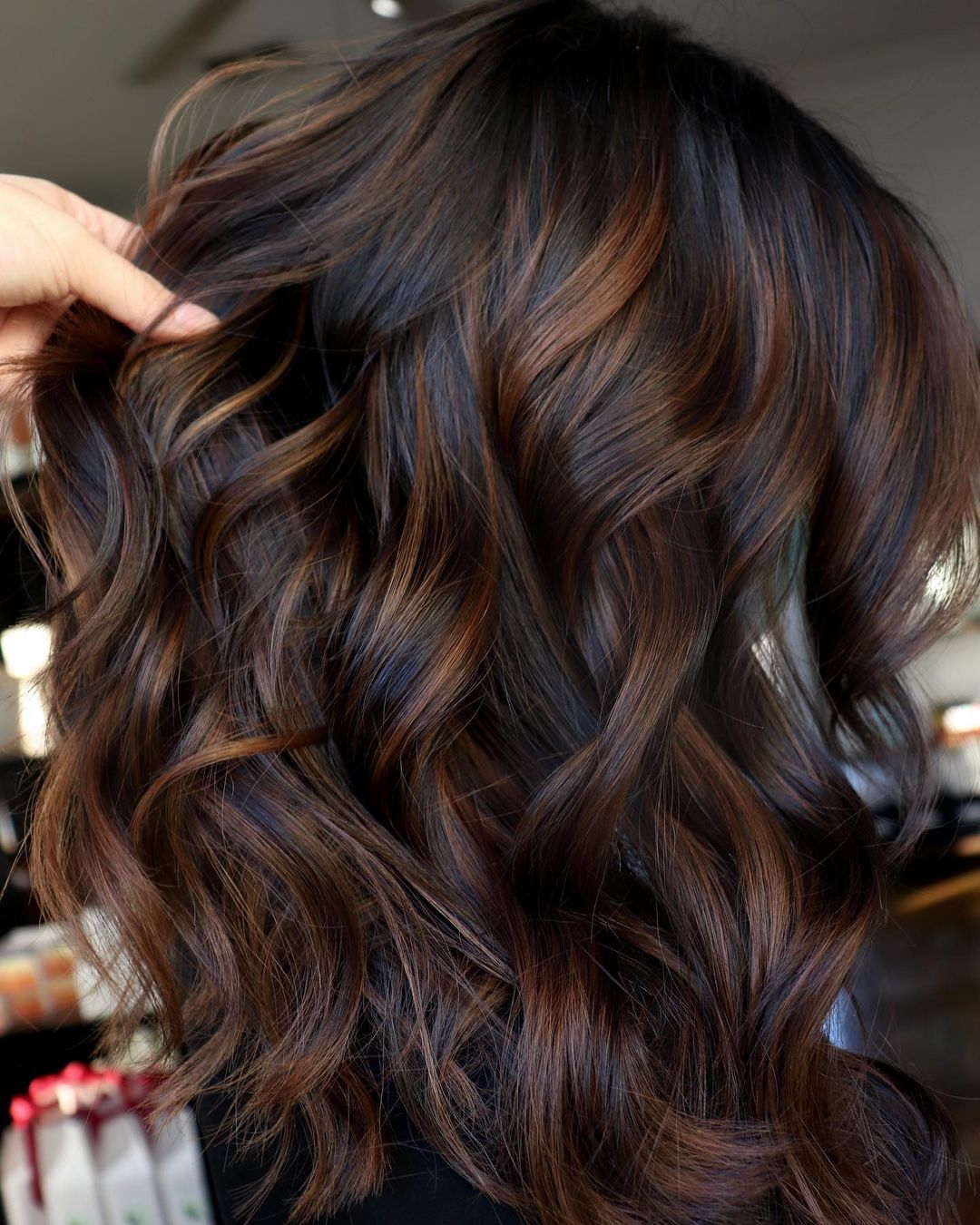 chocolate hair with highlights