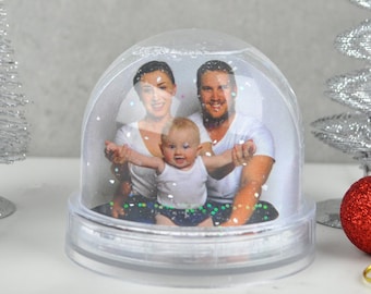 customized snow globes