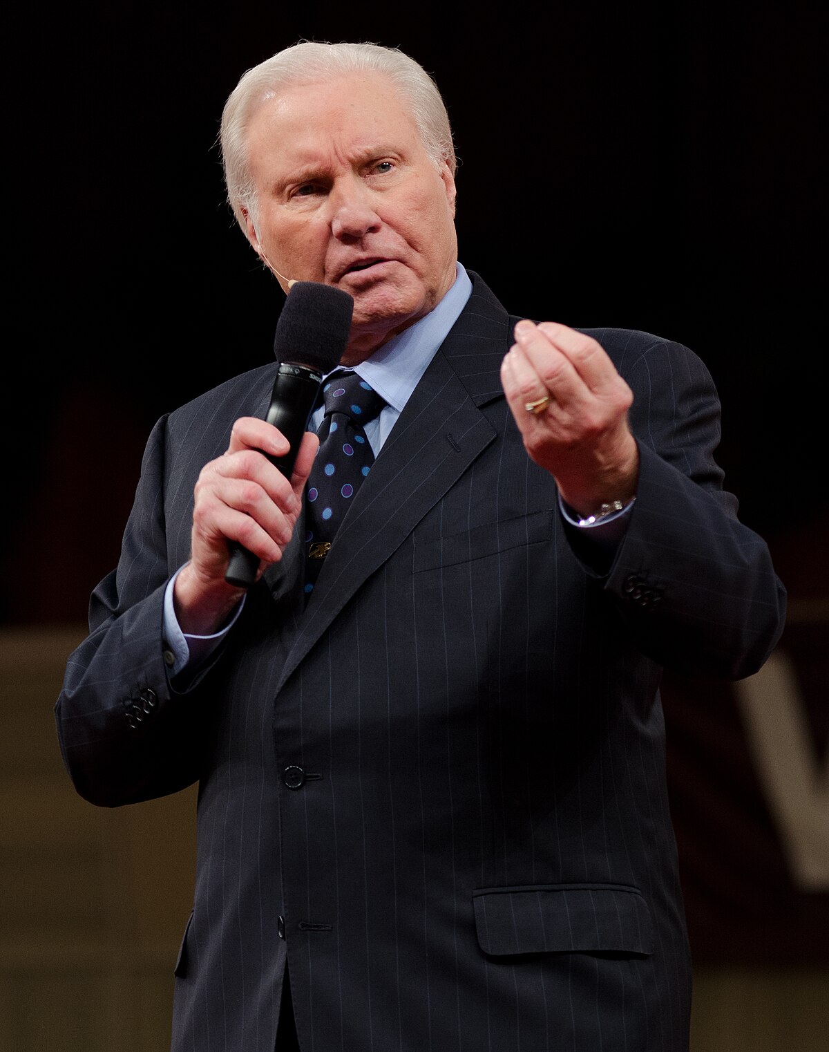 how much jimmy swaggart worth