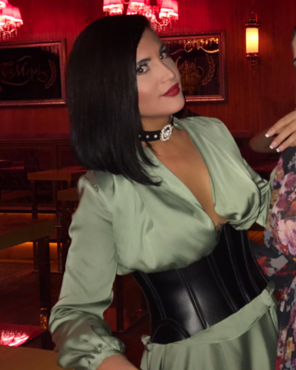 izmir travesti eda