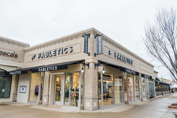 fabletics honolulu photos