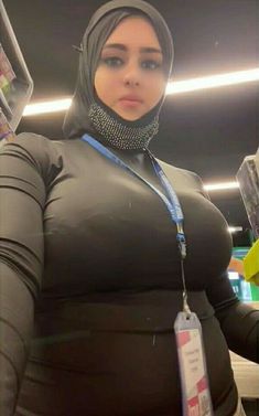 femme arabe gros sein