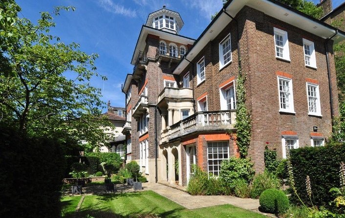 flats to rent in hampstead village