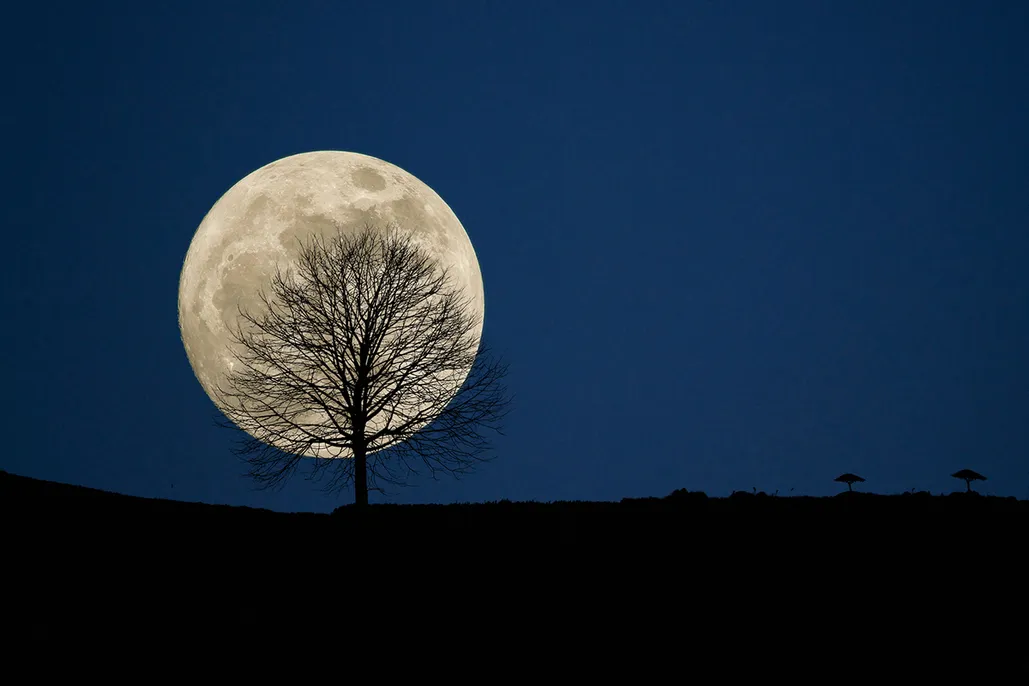 full moon rise september 2023