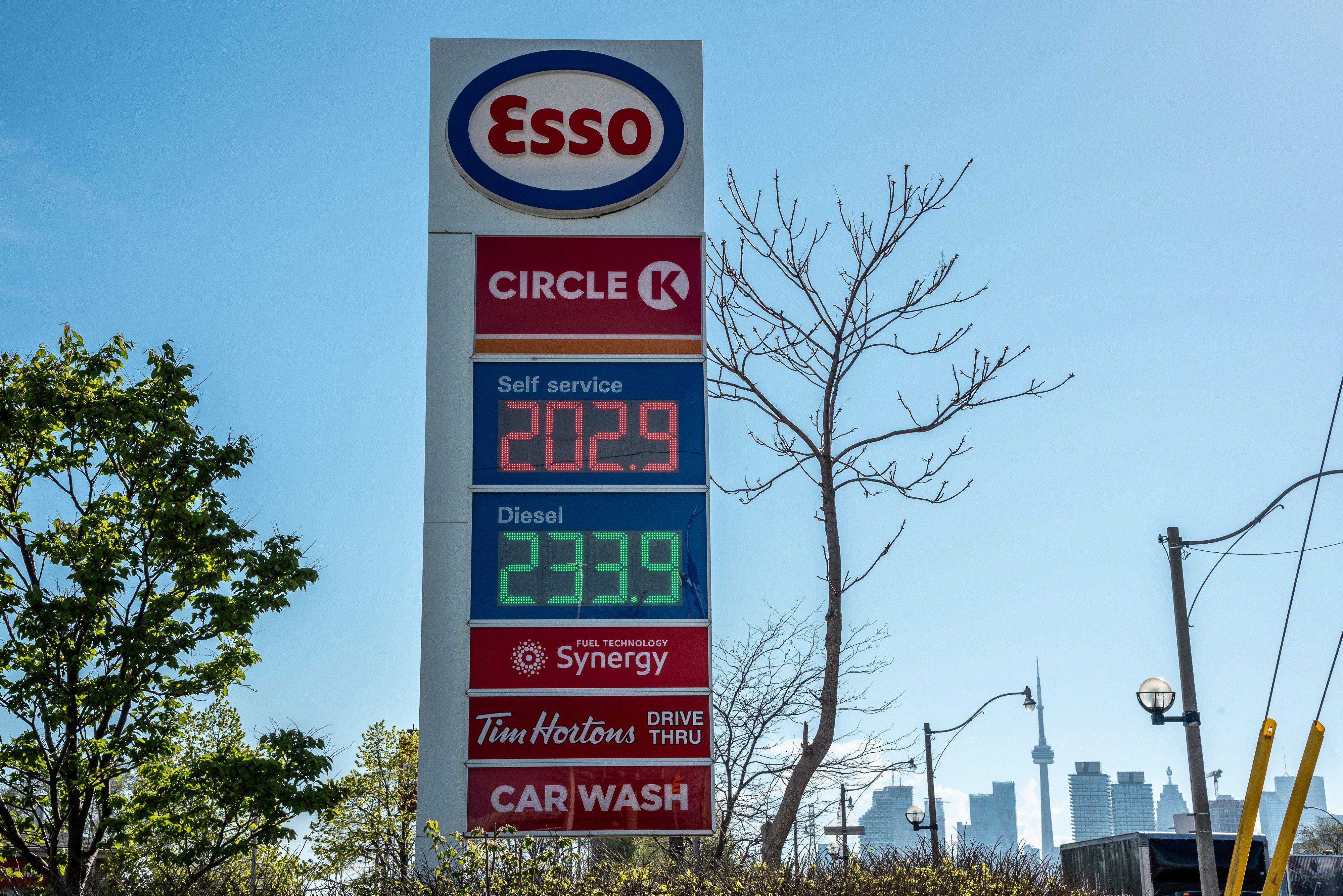 gas prices canada ontario