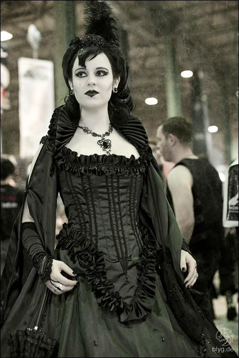 gothic clothes