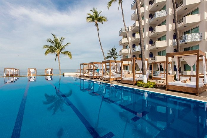 grand paradise puerto vallarta