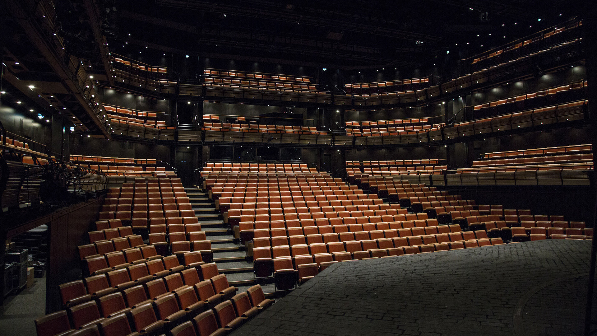 guys and dolls bridge theatre seating plan