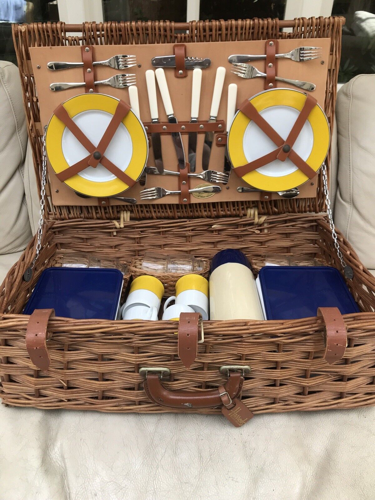 harrods picnic basket