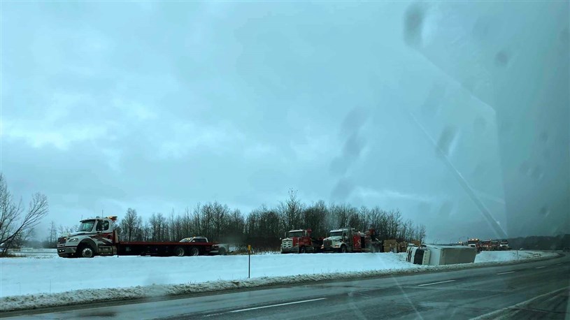 highway 40 accident vaudreuil