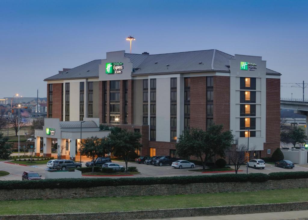 holiday inn express irving conv ctr las colinas