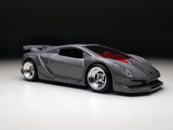 hot wheels lamborghini sesto elemento