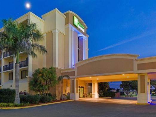 hotel cape coral florida