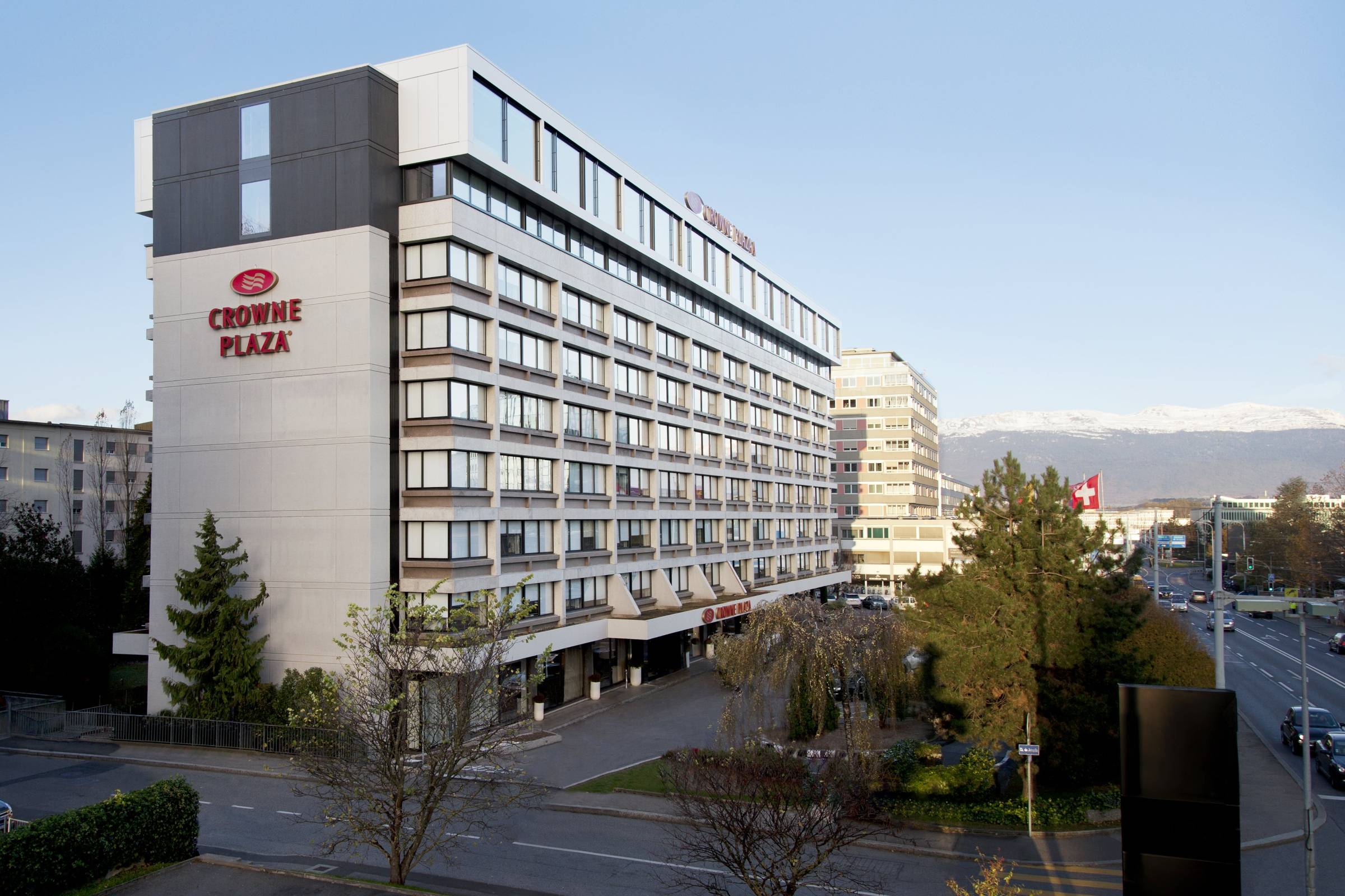 hotel crowne plaza geneva