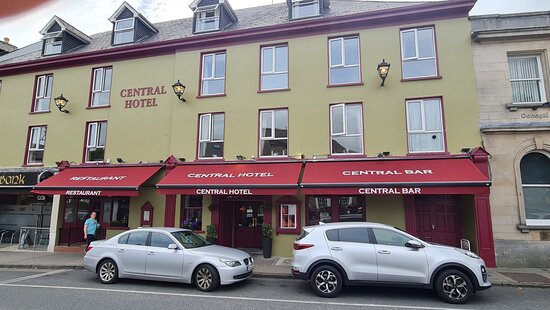 hotels in donegal town centre