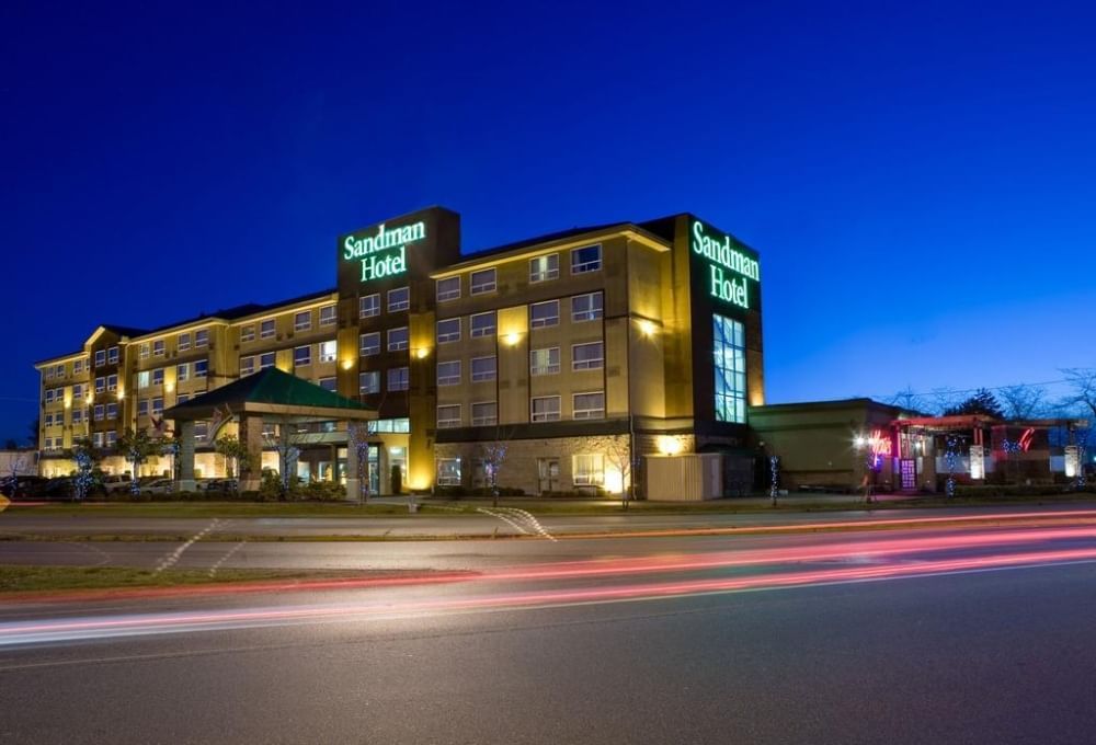 hotels near vancouver airport