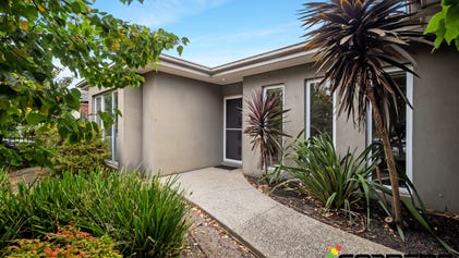 house for sale in deer park vic