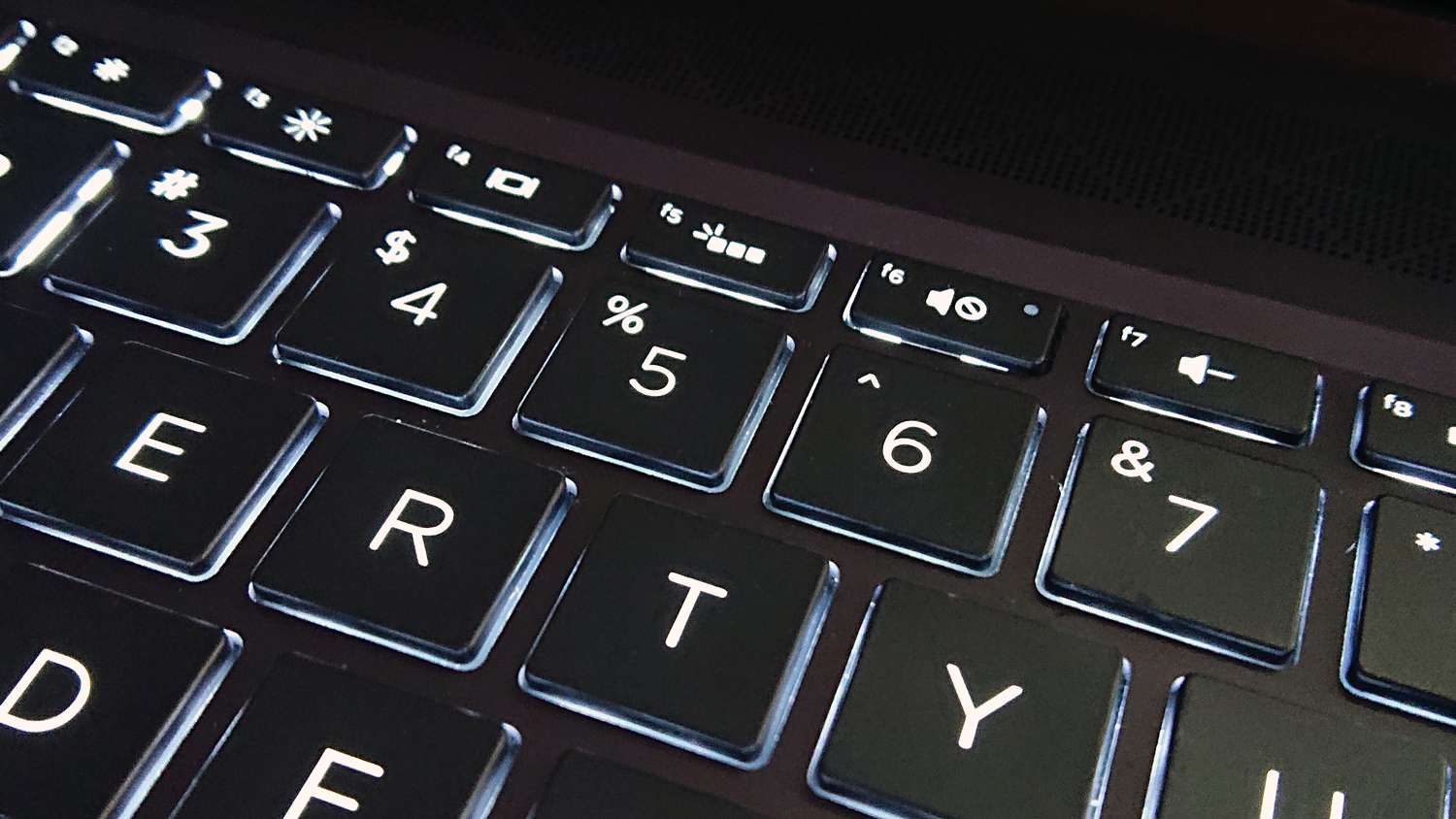 how to turn on keyboard light on hp laptop