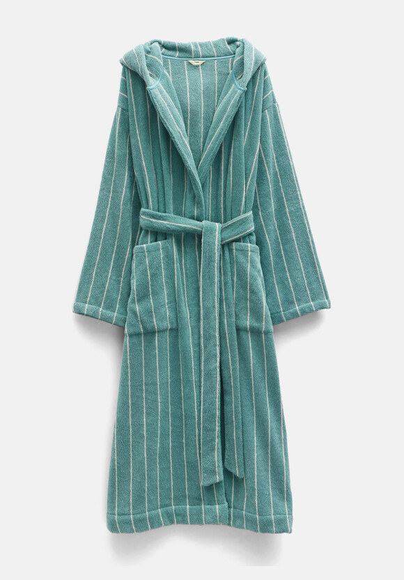 hush bathrobe