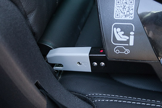 isofix latch