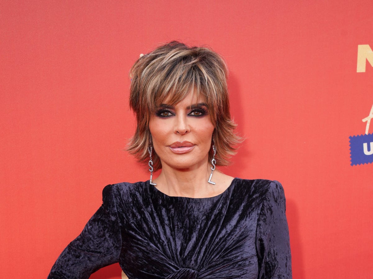 lisa rinna hair cut