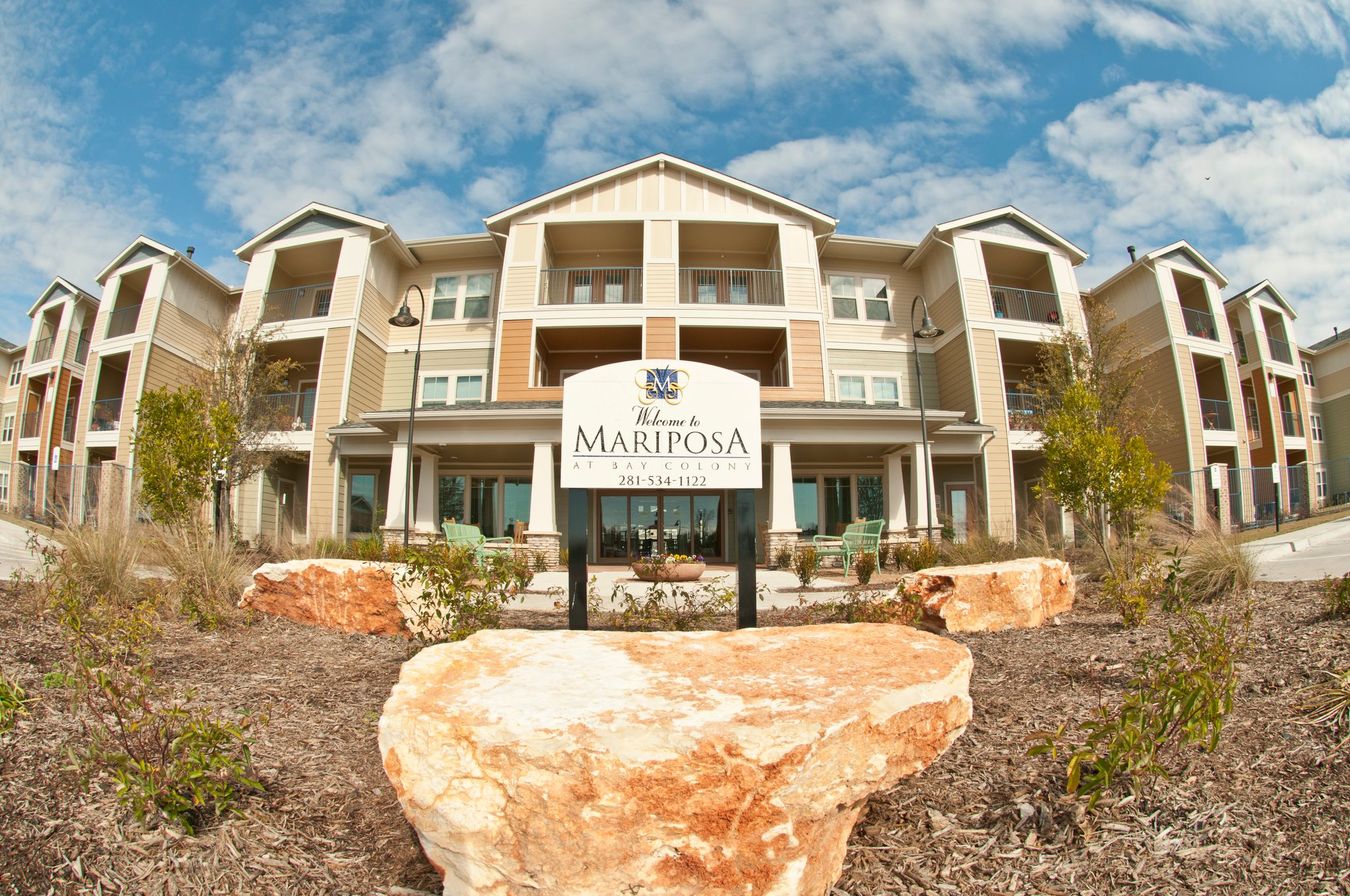 mariposa apartment homes at bay colony