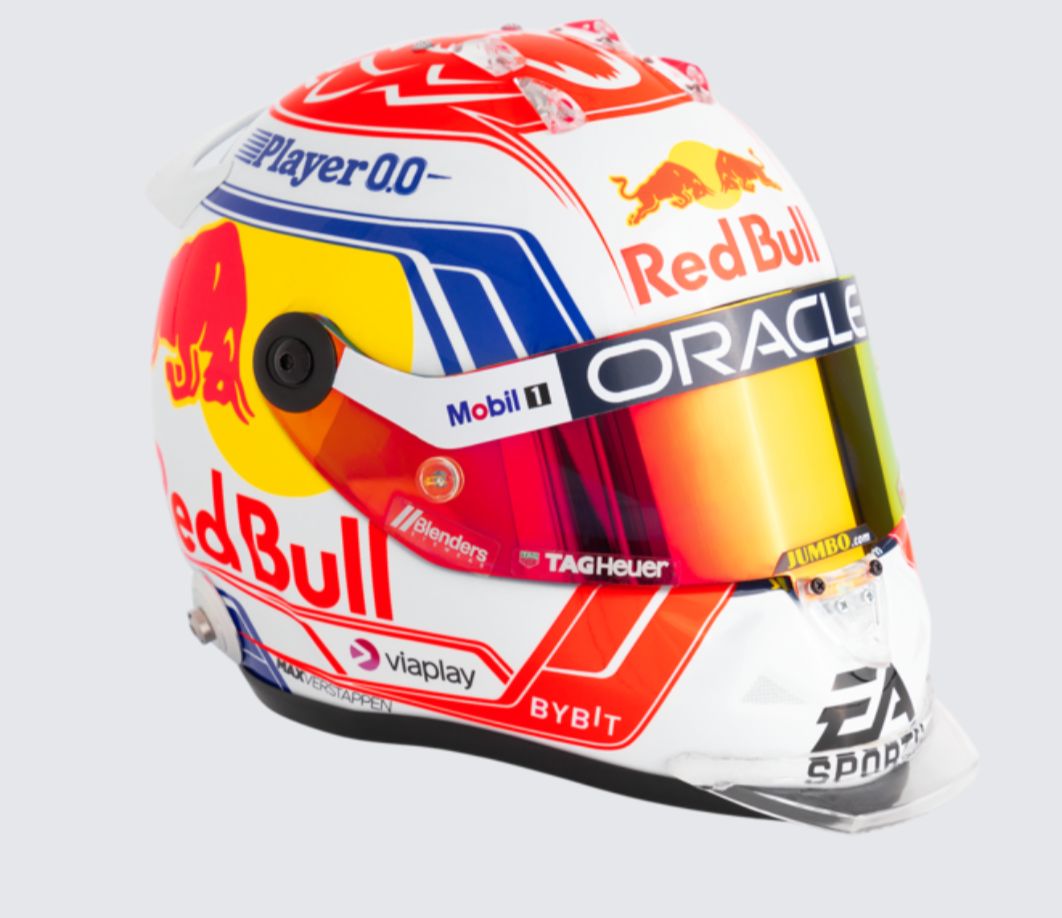 max verstappen helmet