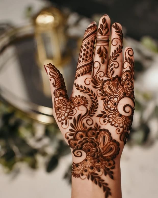 mehndi images front hand