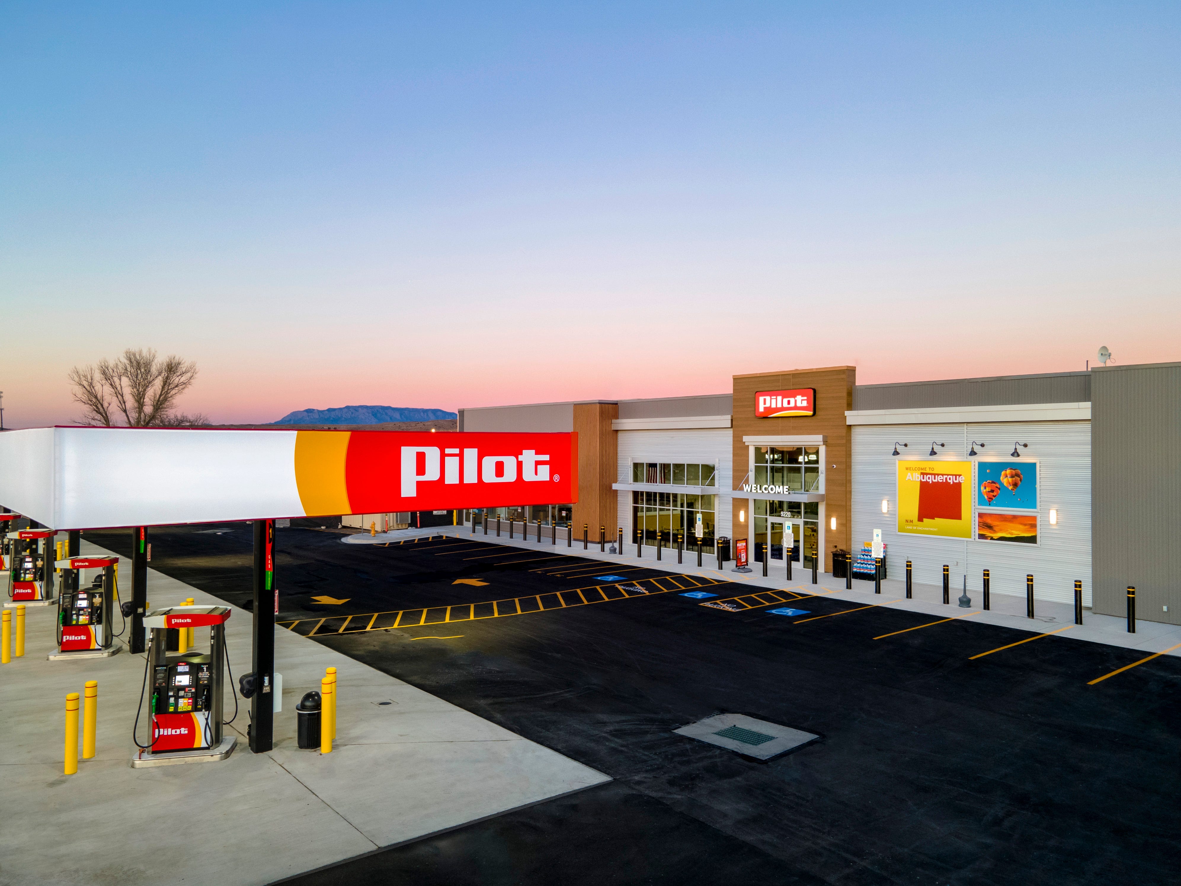 pilot flying j