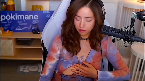 pokimane nipslip