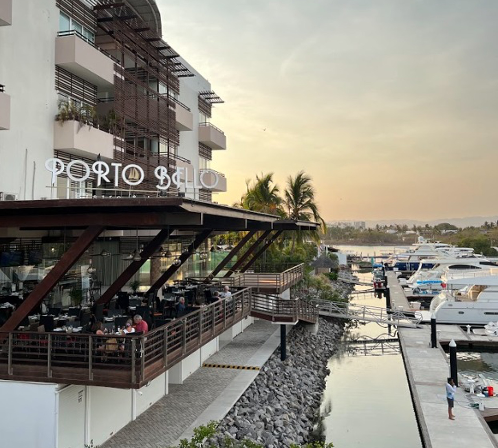 portobello restaurant puerto vallarta